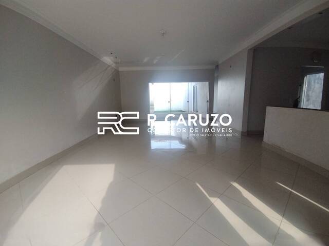 #655 - Casa para Venda em Limeira - SP - 1