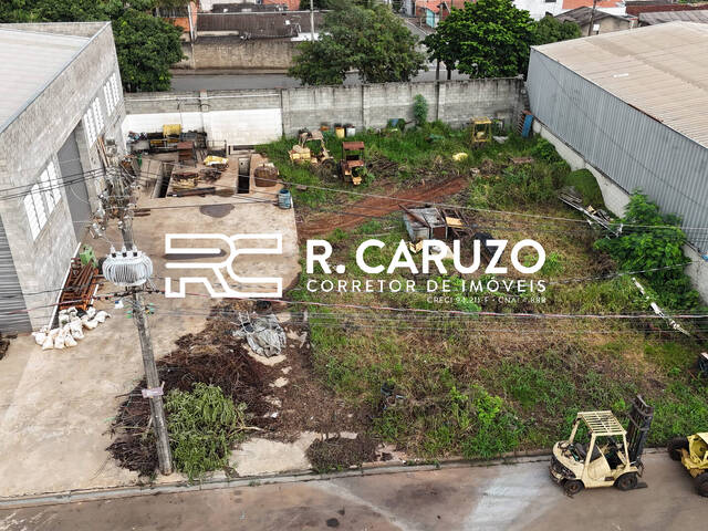 Venda em Parque Residencial Abílio Pedro - Limeira