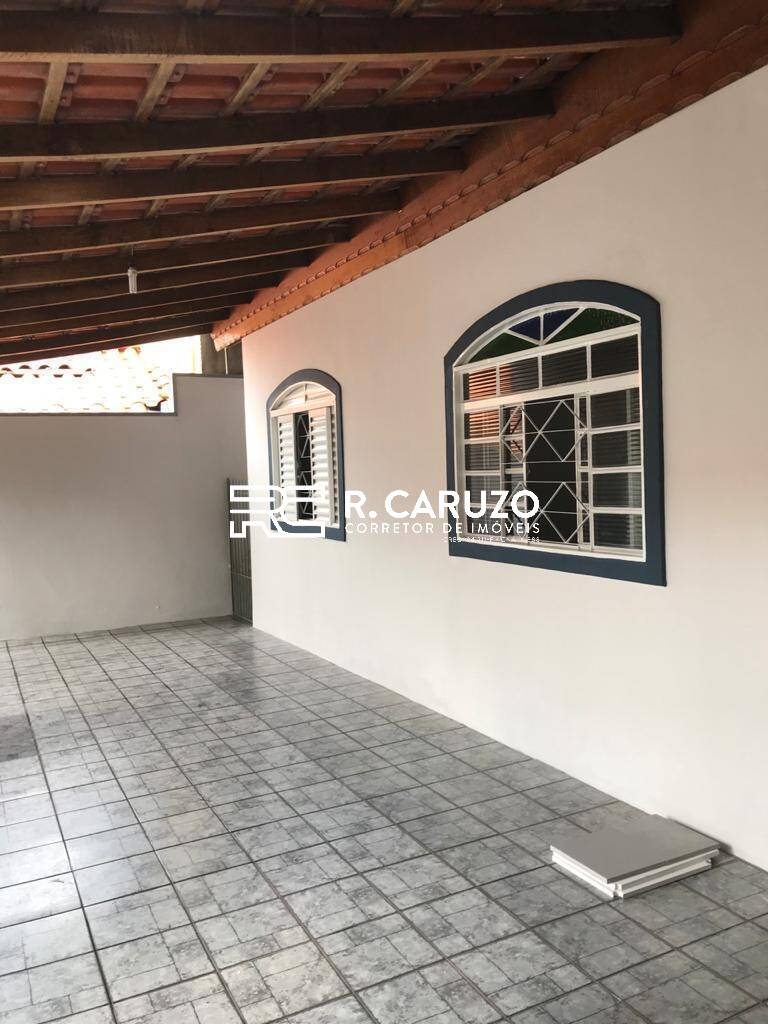 Casa, 3 quartos, 176 m² - Foto 2
