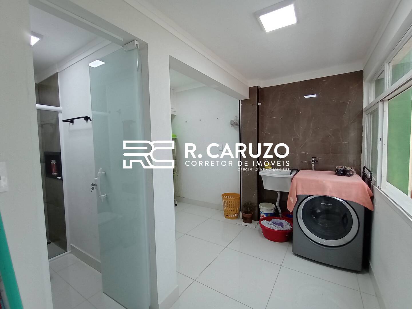 Apartamento à venda com 2 quartos, 90m² - Foto 12