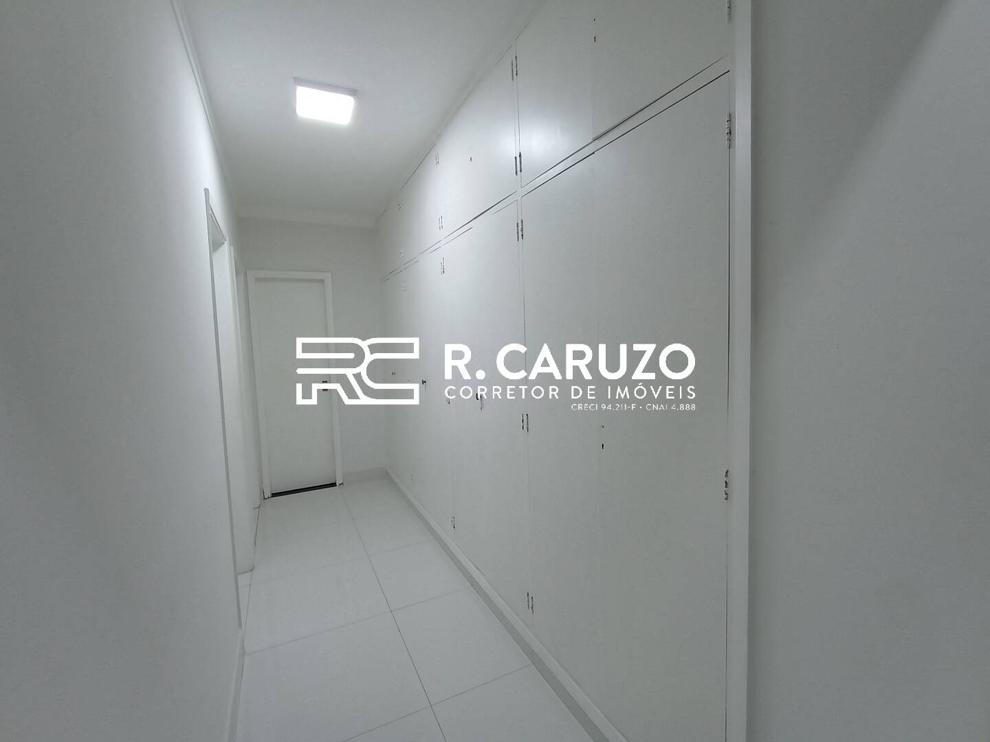 Apartamento à venda com 2 quartos, 90m² - Foto 5