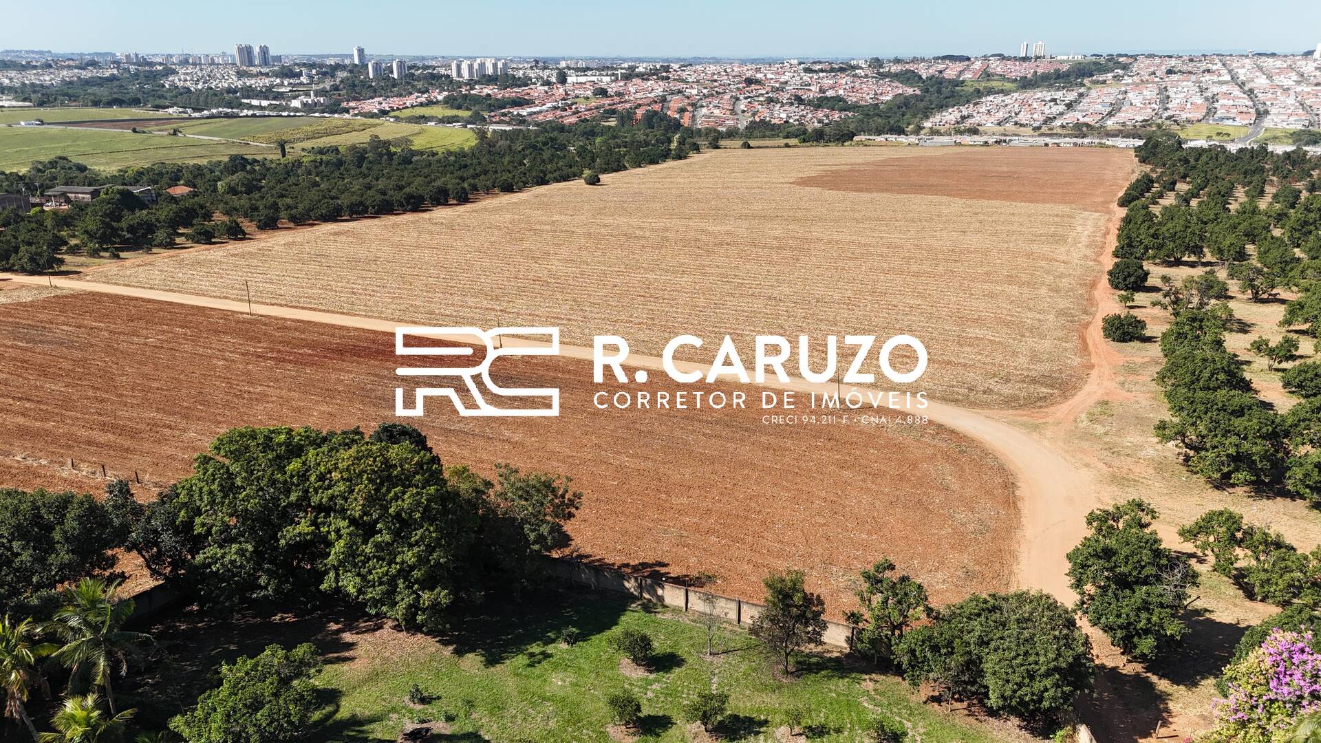 Terreno, 20 hectares - Foto 1