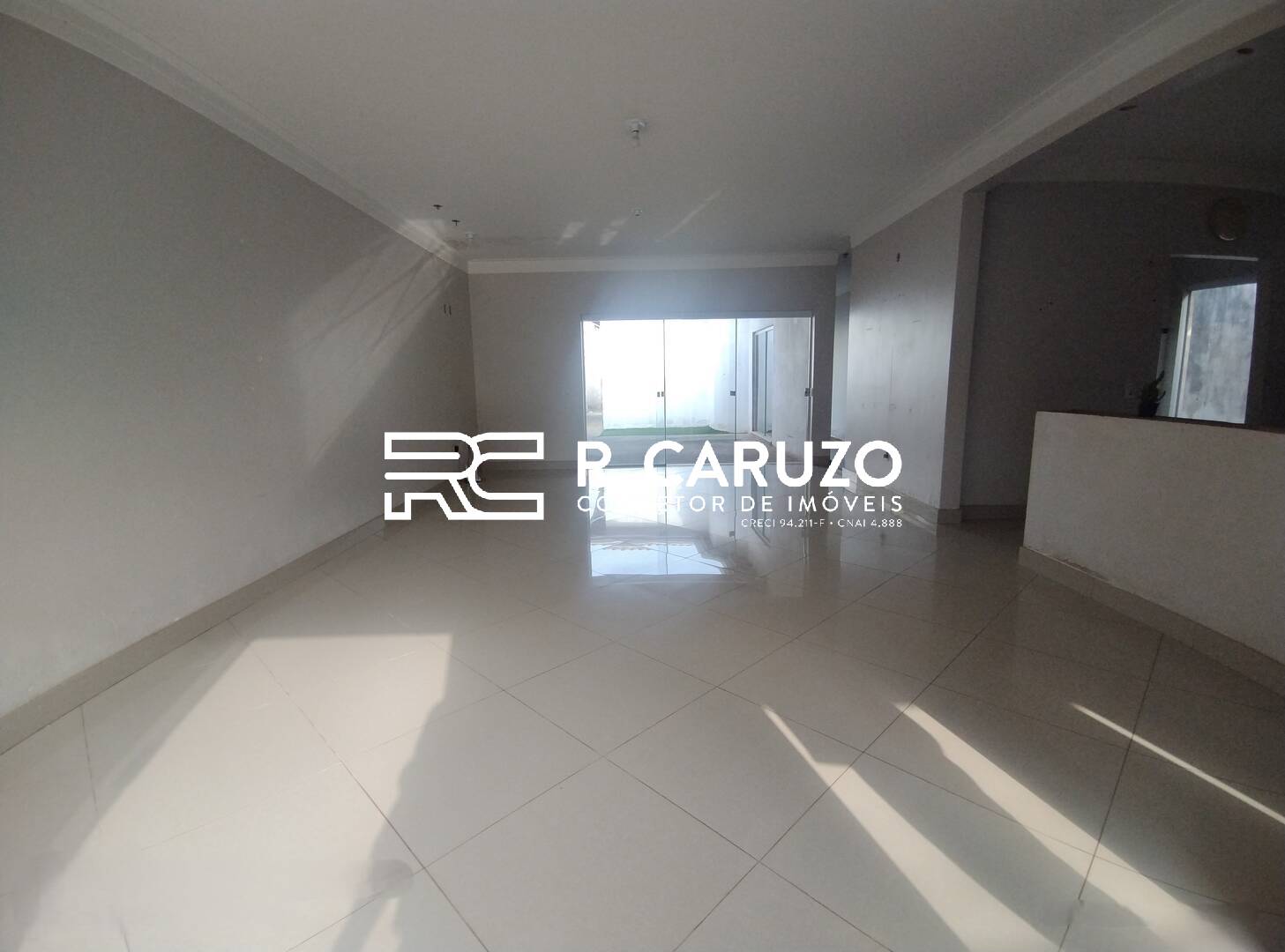 Casa, 3 quartos, 206 m² - Foto 1