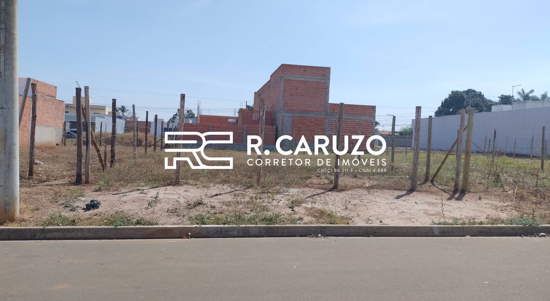 Terreno, 200 m² - Foto 1